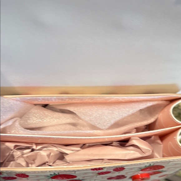 Betsey Johnson White and Red strawberry Mini Bag - Picture 9 of 10